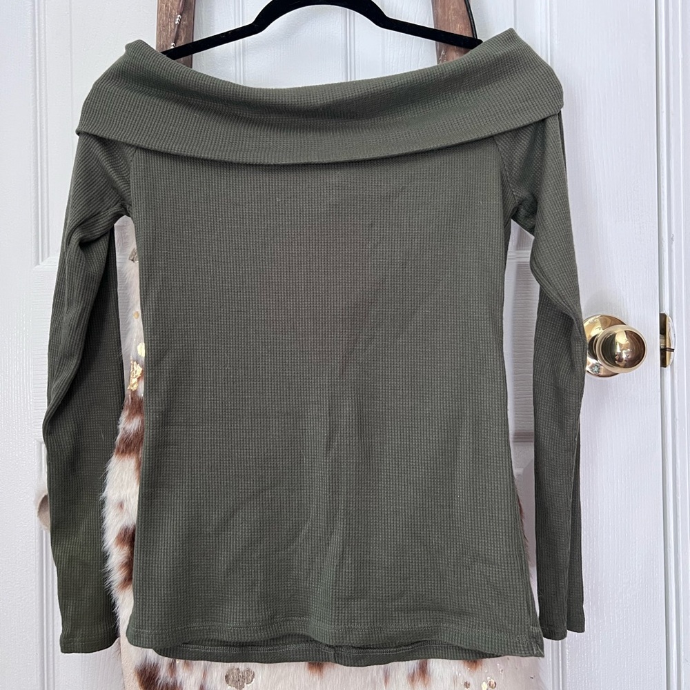 Hollister Dark Gray Waffle Knit Top